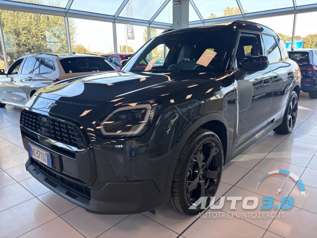 MINI Countryman 1.5 48V C Classic auto · foto 1